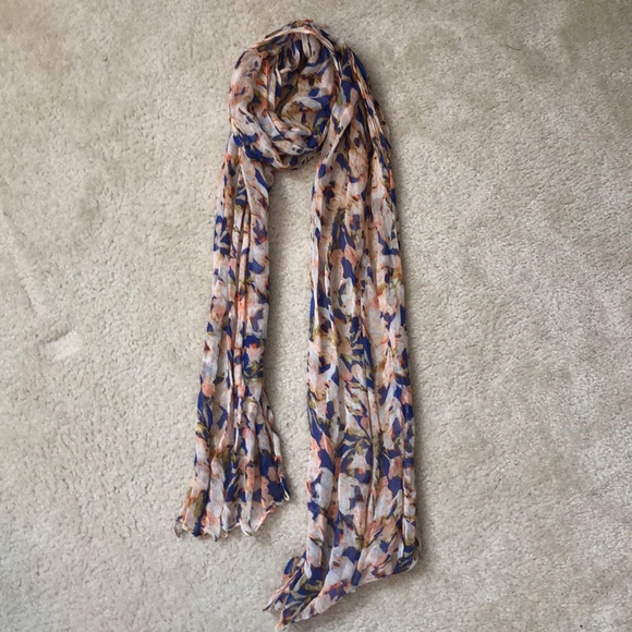 J. Crew Lightweight Scarf in Pink Floral Print - Picture 2 of 4